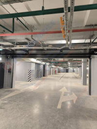 Секционные противопожарные ворота FireTechnics-S EI60 без калитки в паркинге ЖК Секционные противопожарные ворота FireTechnics-S EI60 без калитки в паркинге ЖК